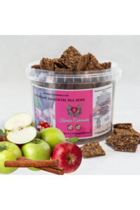 KOŃSKA CUKIERENKA Naturalne smakołyki dla koni, JABŁKO Z CYNAMONEM 1 L