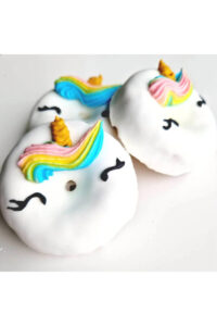 KOŃSKA CUKIERENKA Donat dla koni TĘCZOWY JEDNOROŻEC